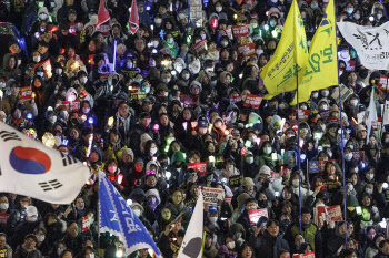 北, 이틀째 비상계엄 보도…대남공세 다시 나서나(종합)