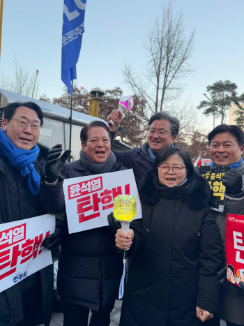 민주당 기초단체장협 "민생회복에 최선 다할 것"