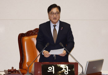 우의장 "韓대행, '임명 거부' 궁색하고 옳지 않다"