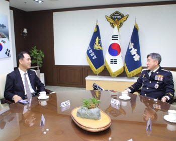 수협銀, 해경 해성장학회에 장학금 1억원 전달