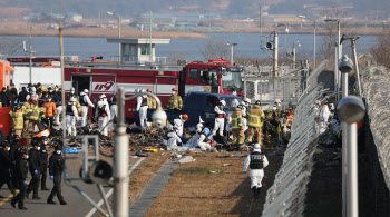 늘어나는 ‘무안 추락사고’ 사망자…복지부 시신수습 지원