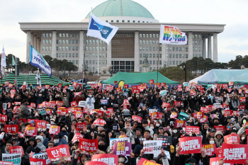 국정 혼란 한 달째인데 첫 발도 못 뗀 ‘여야정협의체’