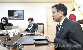 글로벌 신평사 “韓, 정치불확실성 장기화땐 신인도에 부정적”