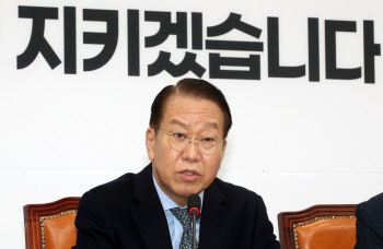 권영세 “尹체포영장 집행, 명백한 범죄…형사적 책임도 물을 것”