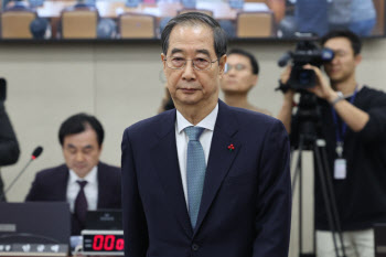 한덕수, 민주당 연쇄탄핵 엄포에 "국무회의 불능화 걱정돼"