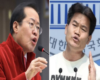 “전한길 ‘보수의 전사’라는 홍준표, 전두환까지 안을 듯”