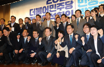 신변 위협 제보에 李 “몰지각 사람 있겠지만, 우리 국민 수준 믿어”