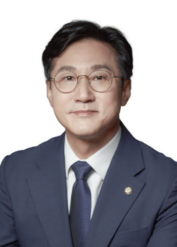 신영대 의원, ‘배터리 소재산업 경쟁력 강화 토론회’ 개최