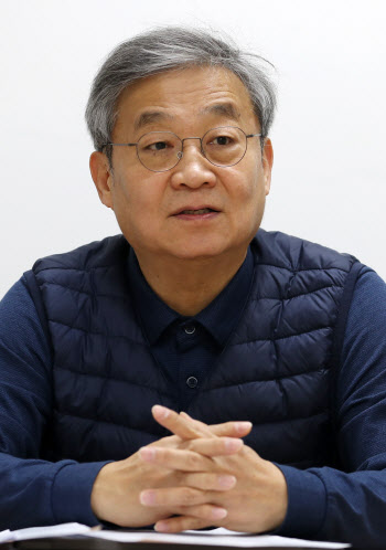 "밈코인 급격한 시세 변동, 블록체인 기술 왜곡시킬 수도"