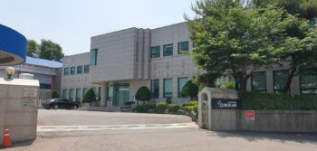 클라우드에어, 반도체 LDS장비 전문업체 에스엠아이 인수