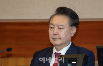 헌재 "尹 탄핵선고일 발표 이번주 안해"