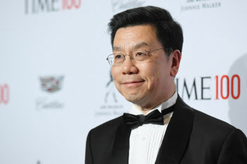 'AI 거물' 리카이푸 "AI 시장, 美·中 소수 기업만 살아남을 것"