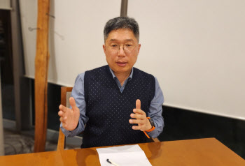 오스코텍 주주연대 대표 “제노스코 상장, 김정근 대표의 사익 추구일 뿐”