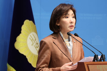나경원 "내일 이재명 사망 선고일" 발언에… 野 "막말 대명사"