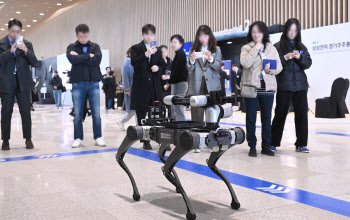 휴머노이드 로봇, 새로운 인류가 온다