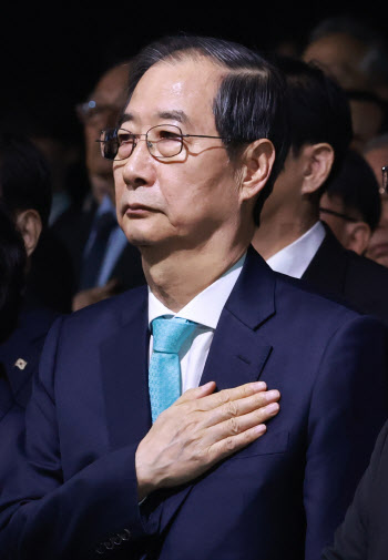 국힘 경선 변수 '대행 대망론'…침묵 속 한덕수 속내는