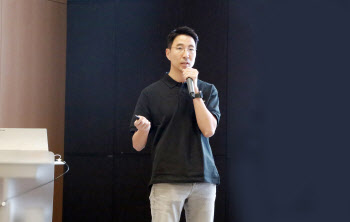 두산로보틱스, 지능형 로봇 솔루션 연내 출시…“M&A도 노릴 것”