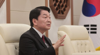 안철수 "'검사출신' 한동훈, 이재명에게 가장 쉬운 상대…물러나야"