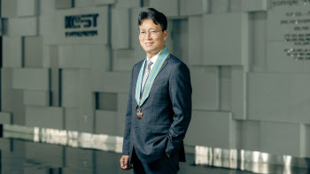 'HBM 공로' 도승용 SK하이닉스 부사장, 동탑산업훈장 수상
