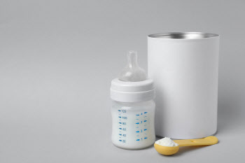 "밥 주는 거 귀찮아"…아들 몸무게 5kg 만들어 죽인 엄마