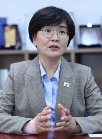 “대구·경북에 ‘마음 둘 곳 없는 선거’…어떻게 끌어안을지 관건”