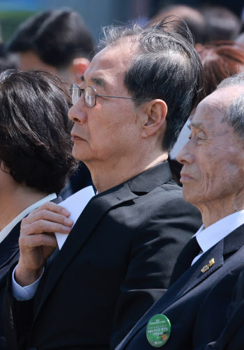 한덕수 대선 출마 오늘도 '묵묵부답'…4.19 의미만
