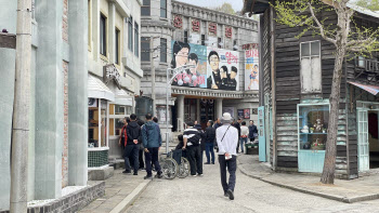10년간 182곳에 무장애 환경 조성…'열린관광지'의 기적 
