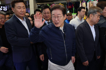 이재명 파기환송심, 서울고법 기록 도착…대선 전 결론 주목