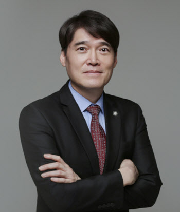 "판사 탄핵 땐 오히려 불이익"…부장판사 출신 변호사의 경고