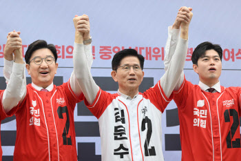 김문수, 낙마한 한덕수 지지율 흡수하며 ‘反명 빅텐트’ 세 키우나