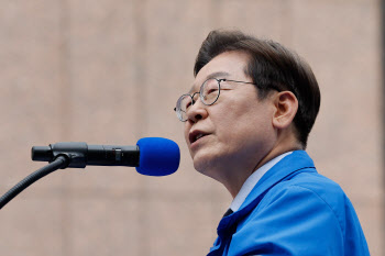 이재명 여론조사 호조에 태양광株 강세…한화솔루션 8%↑
