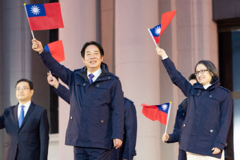 2년차 접어든 라이칭더 “국내외 정치적 교착 상태 빠졌다”