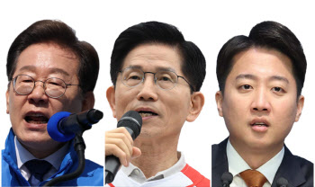신촌·계양·동탄, 사전투표 전면전…이재명 “내란극복”·김문수 “역전”·이준석 “교체”