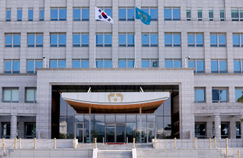 "용산 사무실 무덤 같아"…李대통령, 청와대 이전 본격화 할 듯