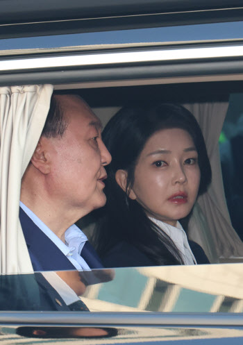 김건희 측 “명태균 의혹 관련 혐의, 성립 안 되거나 모순”