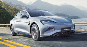 국내 월 500대 파는 BYD, '순항'이냐 '기대 이하'냐