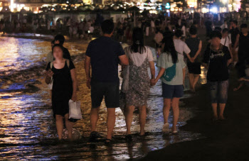 제주 북부 27.6도…올해 첫 열대야