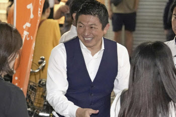 "한국인처럼 바보취급" 日우익 야당 대표, 유세 중 발언 논란