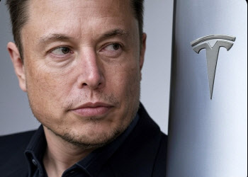 테슬라, IT임원이 판매임원으로?…줄줄이 퇴사 여파