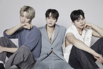 KB證, 청각장애 보이그룹 ‘빅오션’ 후원