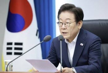 李정부 증세 절반은 ‘기업’이 낸다…“투자 줄어들라, 규제풀고 인센 늘려야”