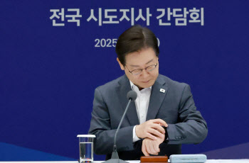 국힘 "전국 물폭탄 예고에도 휴가가는 대통령, 이게 맞나"