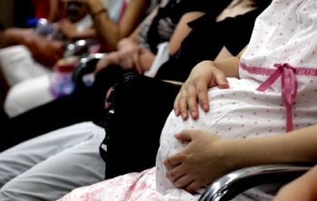 "무조건 아들이 최고!" vs "자넨 딸 바보야"…누가 이겼을까