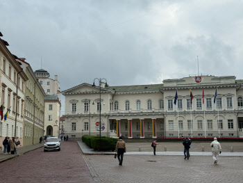 Lithuania Branded as Agile, Punctual, and Overdelivering