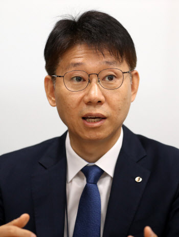 "원화 스테이블코인은 내수용…통화주권 방어 수단이란 건 '마케팅'"