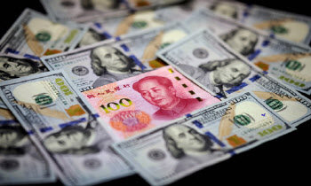 미중 무역갈등 확대 속 당국 경계…환율 1430원대서 버티기