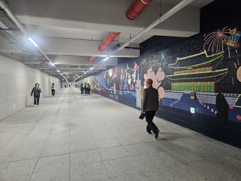 서초 '고터·세빛 관광특구', K-콘텐츠로 글로벌 관광객 공략