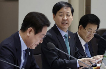 구윤철 “내년 잠재성장률 반등 원년…경제성장전략 4대축 마련”