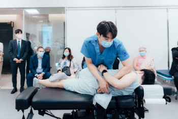 "추나요법, 근골격계 통증 치료에 일관된 선호도 확인"