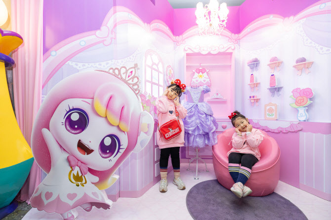 롯데월드, 새해맞아 '티니핑' 테마존 확대 | 인스티즈